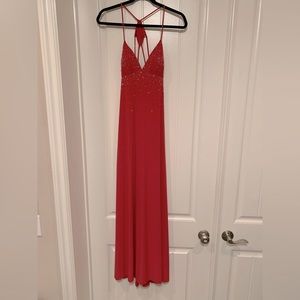 Elegant, backless dress